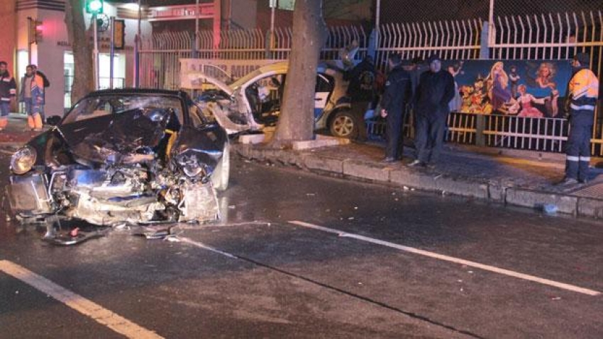 Beşiktaş’ta trafik kazası: Bir polis şehit, bir polis yaralı