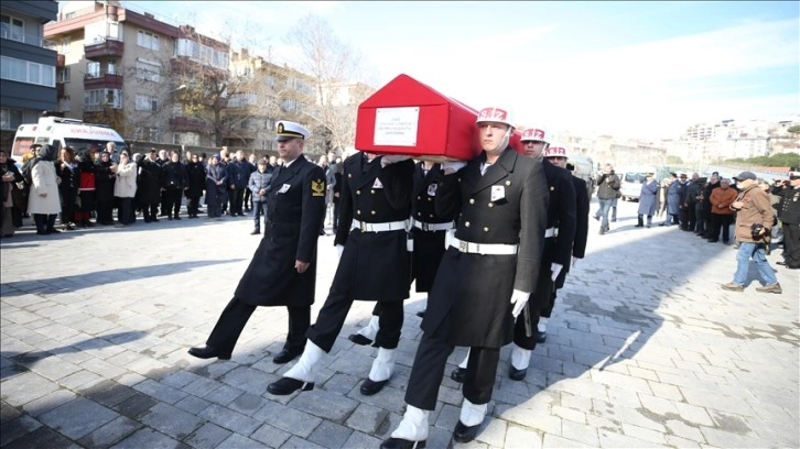 Şehit Astsubay Kıdemli Çavuş Canbulat son yolculuğuna uğurlandı