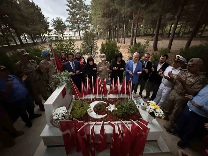 Eren Bülbül'ü korurken şehit olan  Başçavuş Ferhat Gedik anıldı