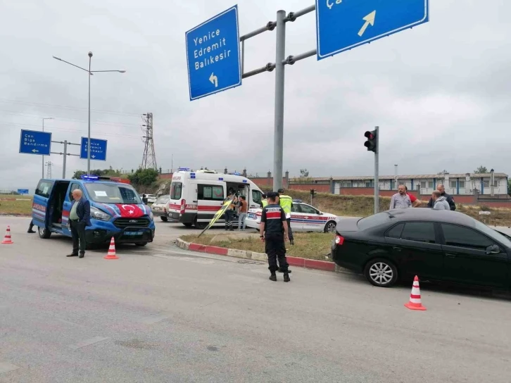 Şehit oğullarının cenazesini karşılamaya giden aile trafik kazası geçirdi
