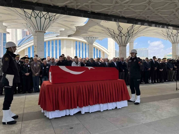 Şehit polis memuru Özgür Barçın, Ankara’da son yolculuğuna uğurlandı
