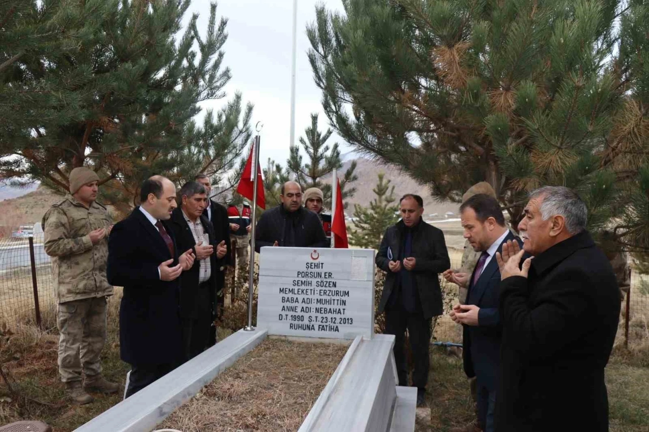 Şehit Semih Sözen mezarı başında anıldı
