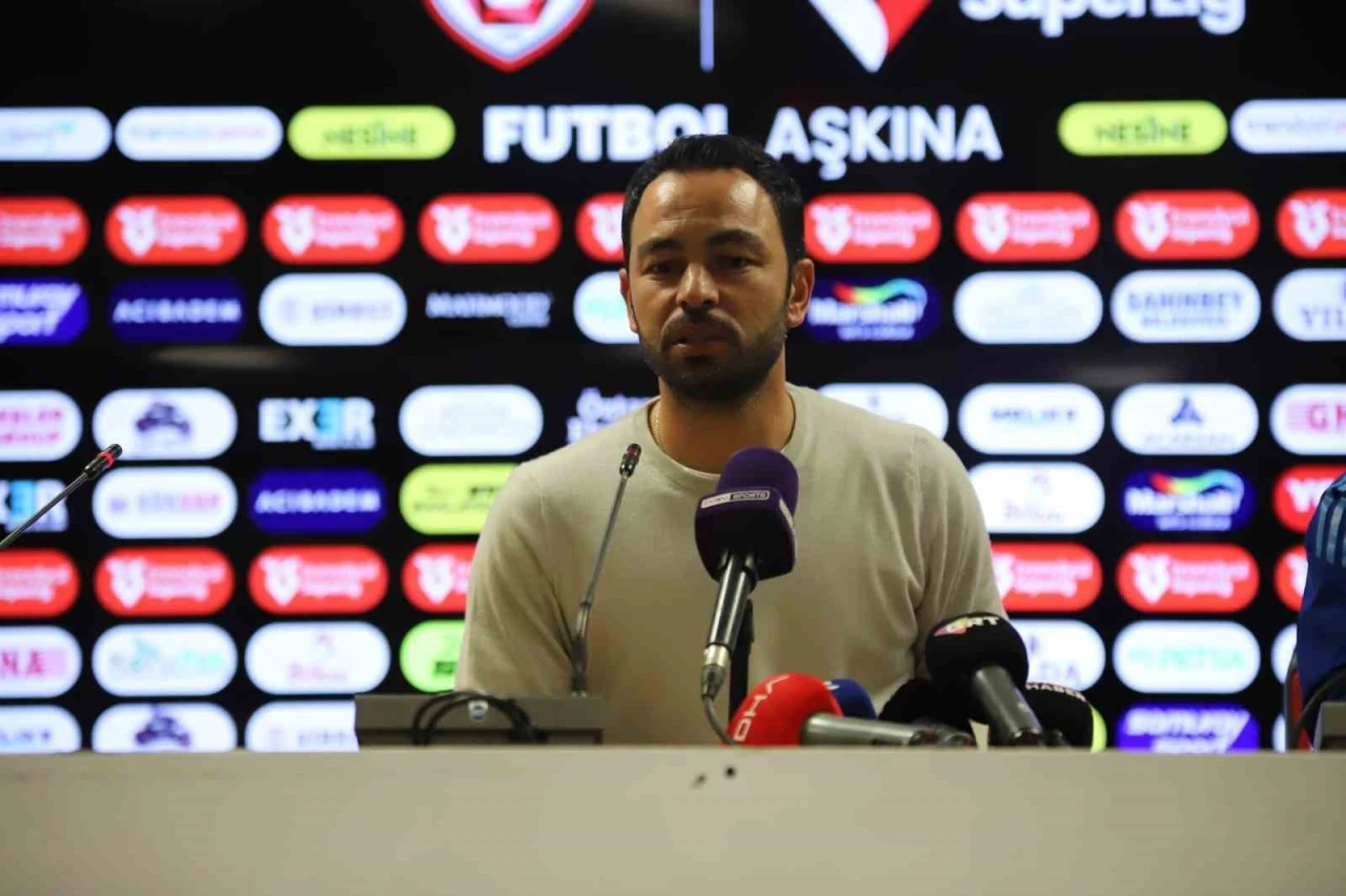 Selçuk İnan: "Çok iyi bir takıma karşı iyi mücadele ederek galip geldik"
