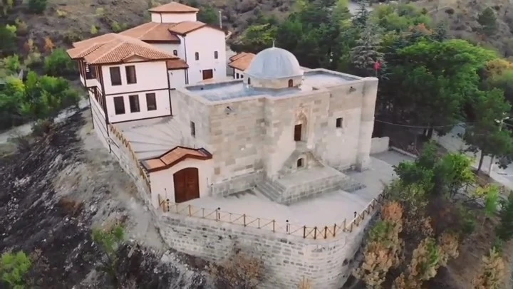 Selçuklu yadigarı Anadolu’nun ilk darülhadisi eğitime hizmet veriyor
