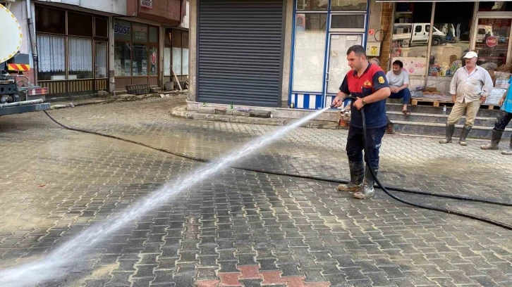 Selin vurduğu Beycuma’da yaralar sarılıyor
