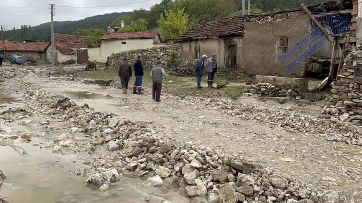 Selin vurduğun Seyitgazi’de yaralar sarılıyor
