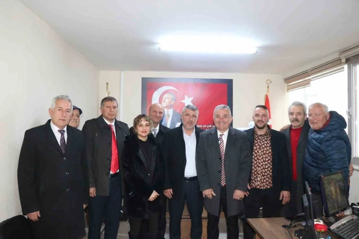 Sesli, “Pazaryerinin projesini pazaryeri esnafı ile beraber yapacağız”
