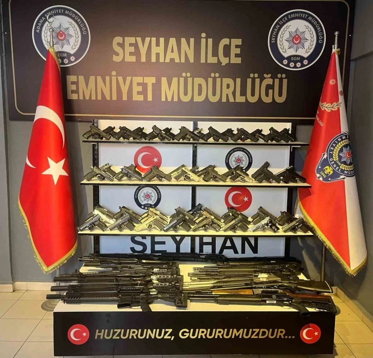 Seyhan polisi kendi rekorunu kırdı: 7 günde 90 silah ele geçirdi
