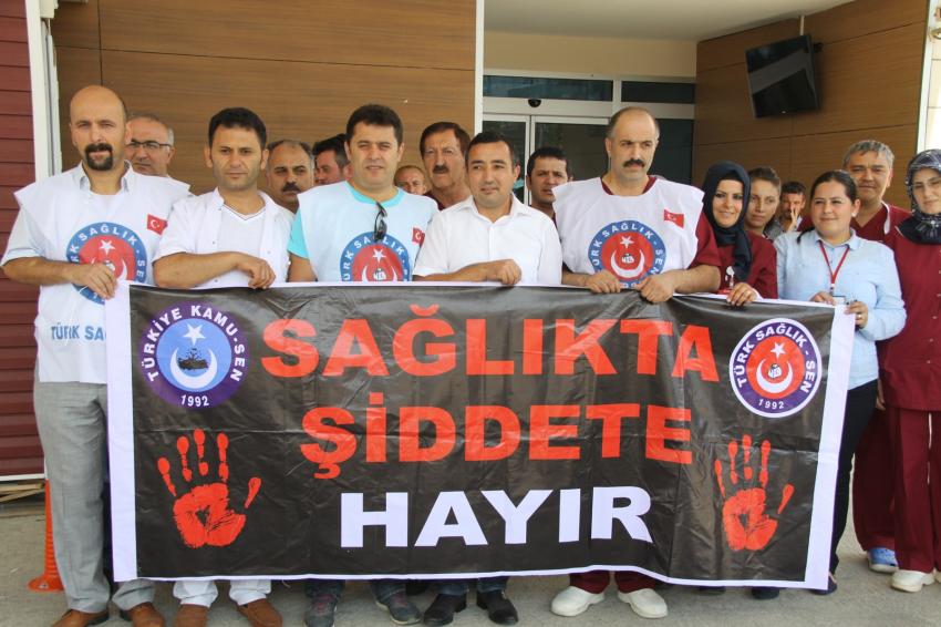 Bursalı sağlık personelinden saldırılara kınama