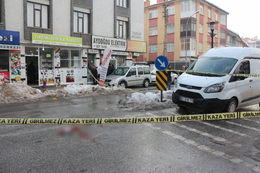 Silahlı kavga kanlı bitti: 1 ölü, 1 yaralı