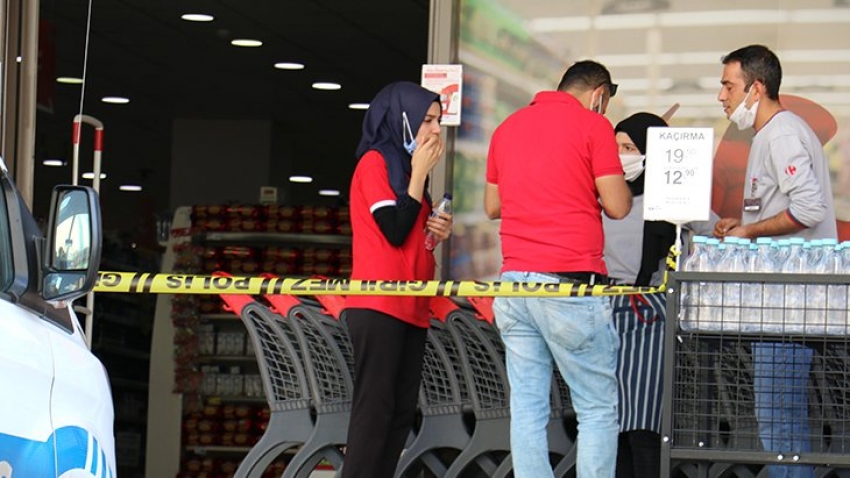 Önce marketi soydu, ardından çalışanı kaçırdı