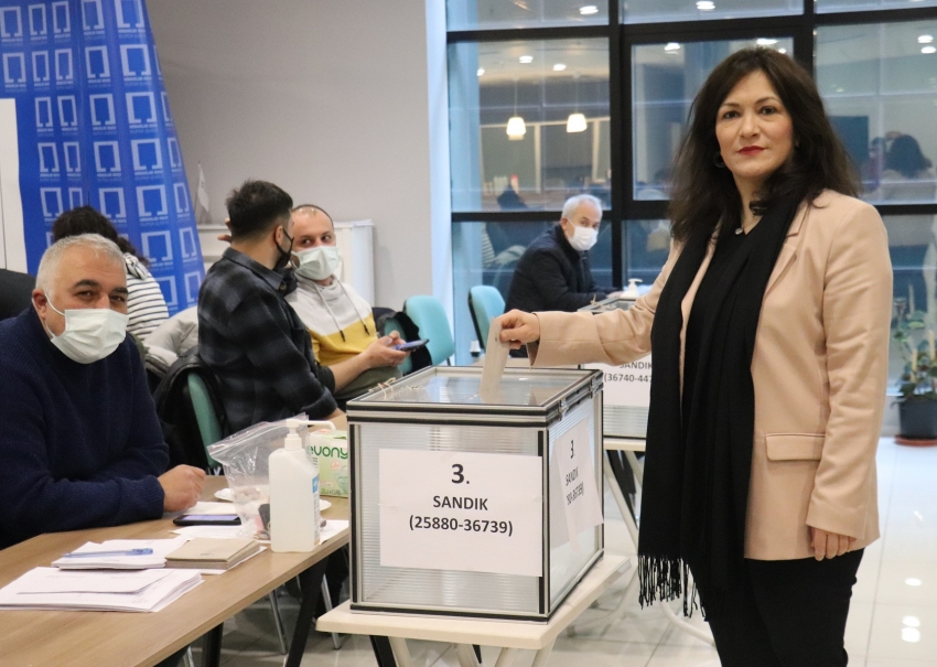 Mimarlar Odası Bursa Şubesi'nde başkan değişmedi