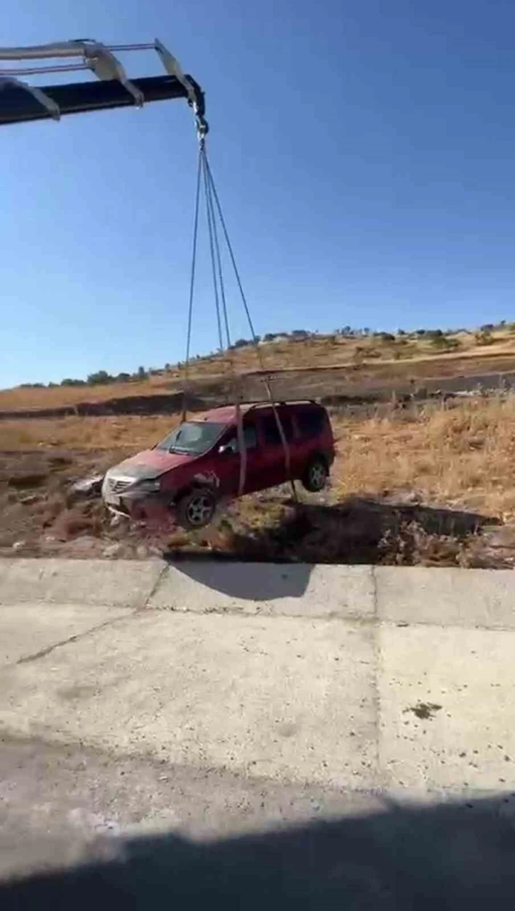 Siirt’te otomobil takla attı: 2 yaralı
