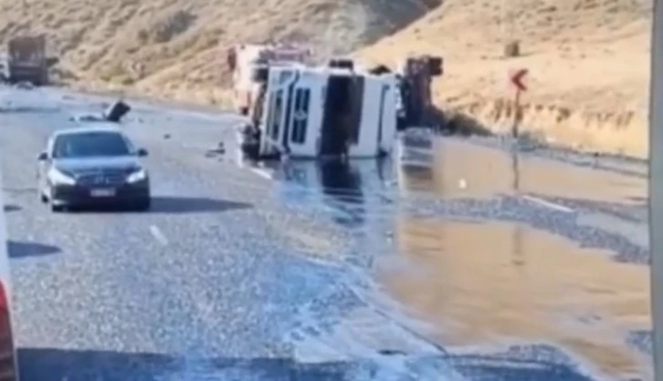 Siirt’te tır devrildi: 1 yaralı
