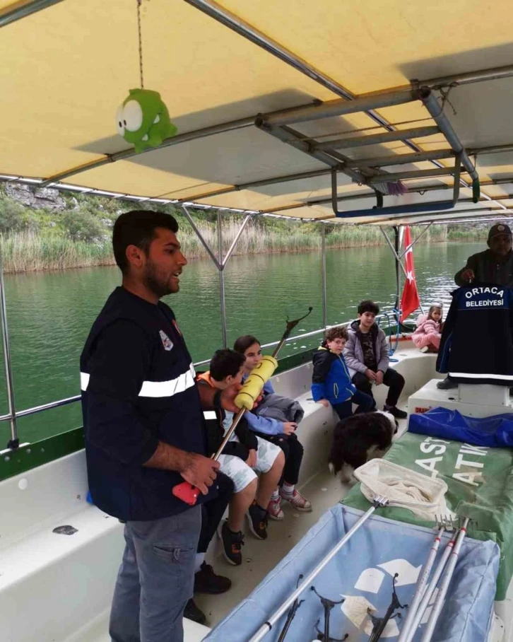 ‘Sınır tanımayan çocuklar’ Dalyan’da temizlik yaptı
