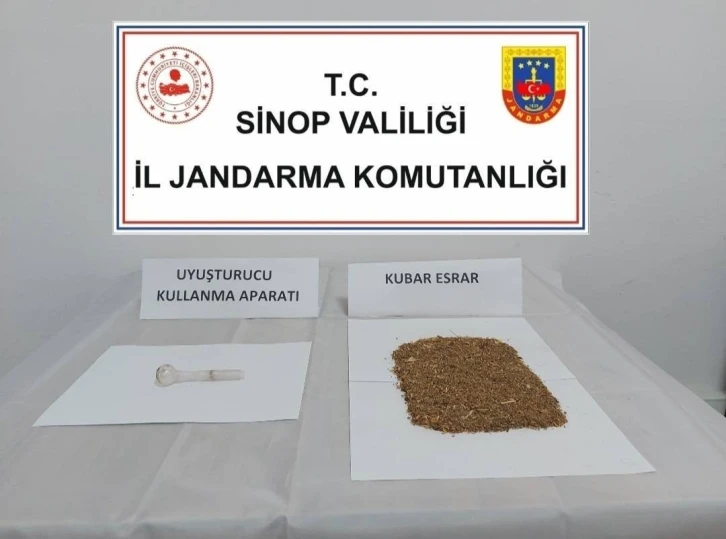 Sinop’ta 83 gram kubar esrar ele geçirildi
