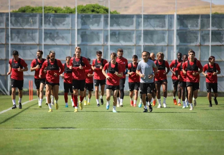 Sivasspor’da Samsunspor maçı hazırlıkları sürüyor
