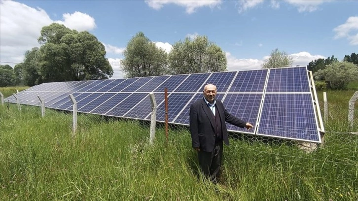 Sivas'ta köylüler, içme suyunu güneş enerjisiyle evlerine ulaştırıyor