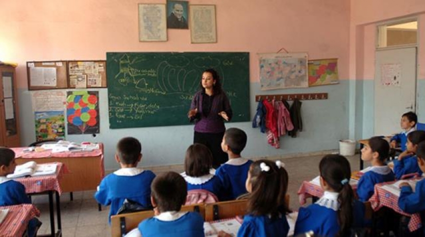 Öğretmenlerin maaşına etki edecek teklif Meclis'e sunuldu