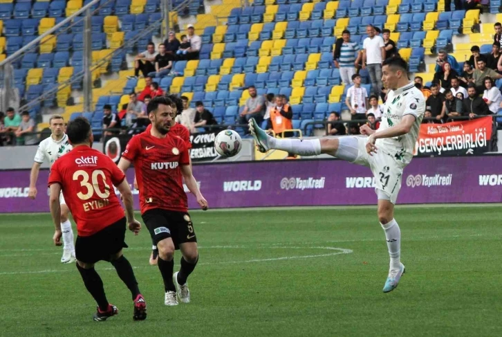  Gençlerbirliği: 2 - Sakaryaspor: 1