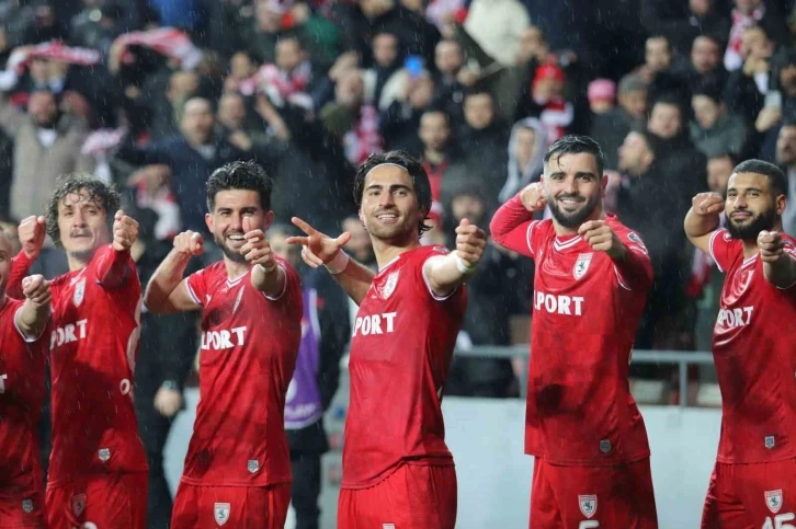 Spor Toto 1. Lig: Samsunspor: 5 - Bandırmaspor: 0
