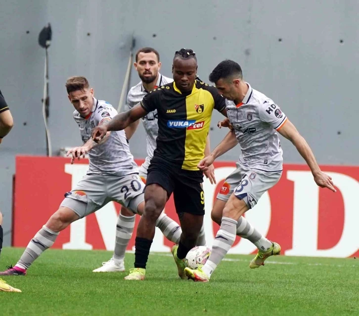 İstanbulspor: 1 - Medipol Başakşehir: 0 