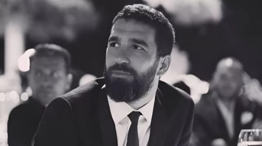 Arda Turan alay konusu oldu