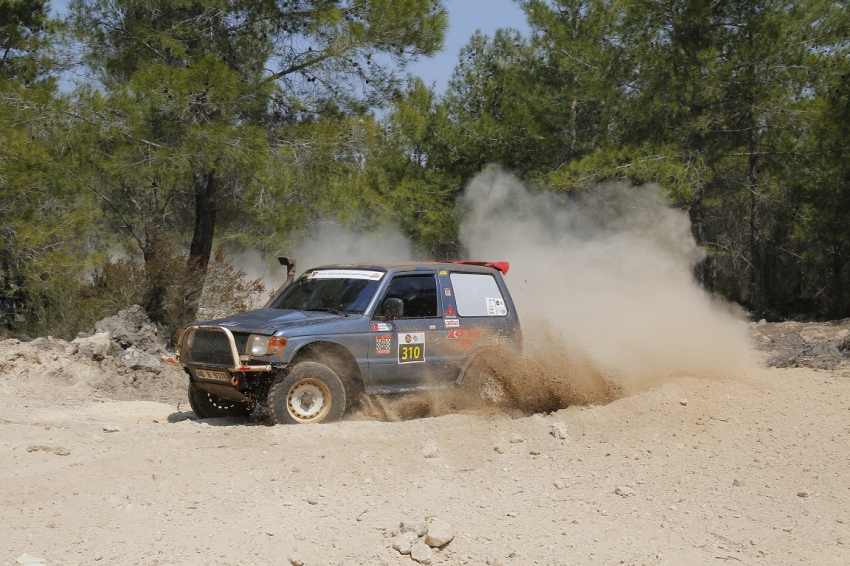 Offroad sezon açılışı Antalya’daydı