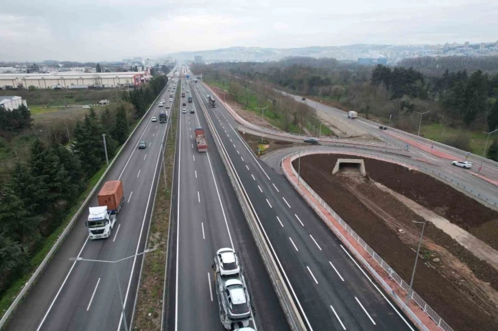 Stadyum bağlantı yolunda tamamlanan kısımlar trafiğe açıldı
