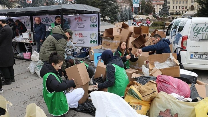 STK'ler depremzedelerin yaralarını sarmak için 