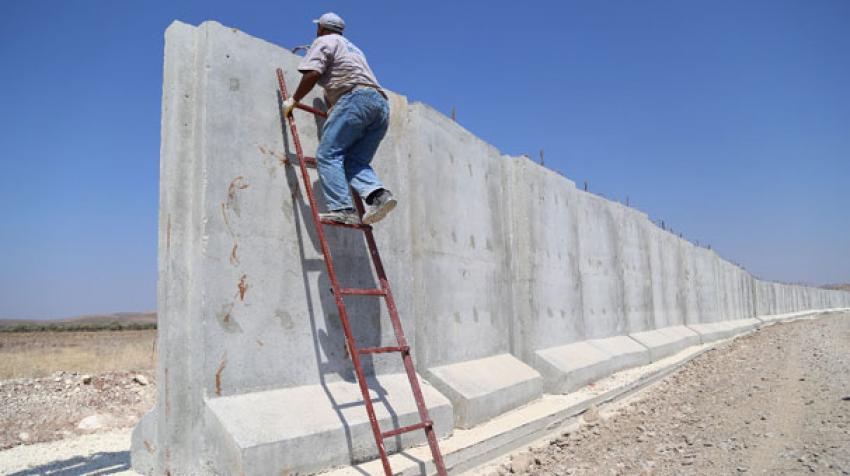 Suriye sınırına 3 metrelik beton duvar