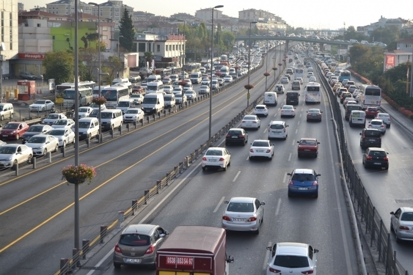 Emniyet Genel Müdürlüğü'nden sürücülere kritik uyarı