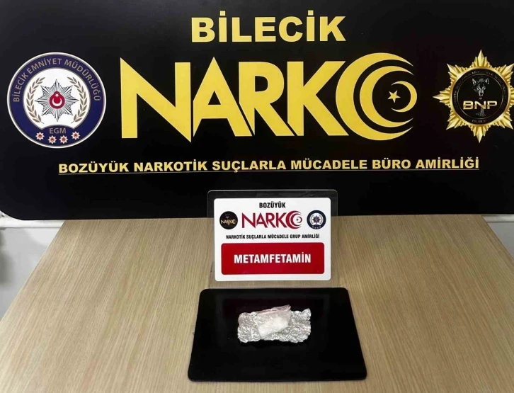 Şüpheli şahıs 4,45 gram uyuşturucu madde ile yakalandı
