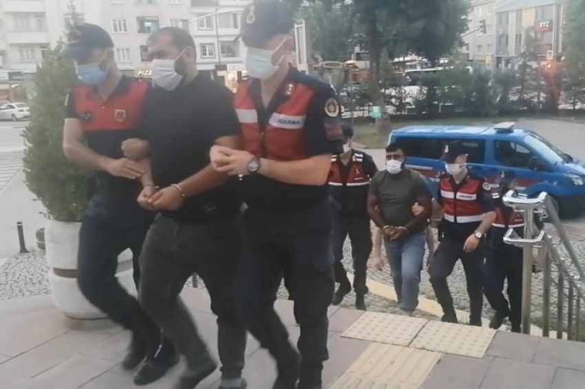 Bursa'da 572 saatlik görüntüler izlenerek yakalandılar