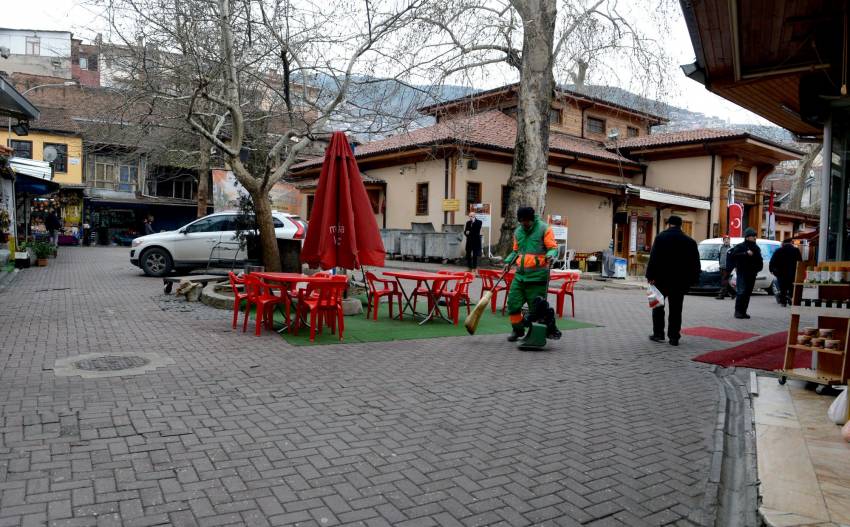 Bursa'daki o çarşı yenileniyor