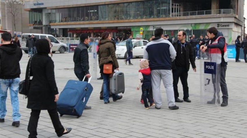 Patlama sonrası İstanbul'da oteller boşalıyor!