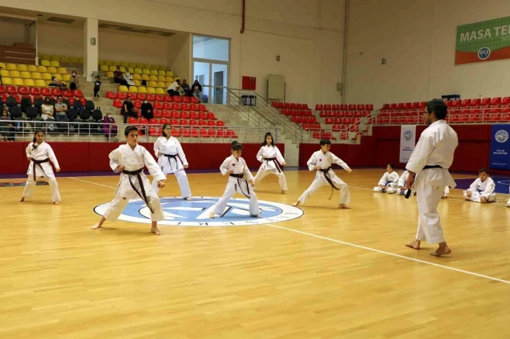 Talas Sporcu Fabrikasına kayıtlar başladı
