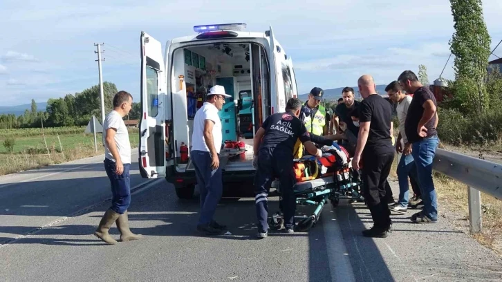 Tavşanlı’da traktör ile motosiklet çarpıştı: 1 yaralı
