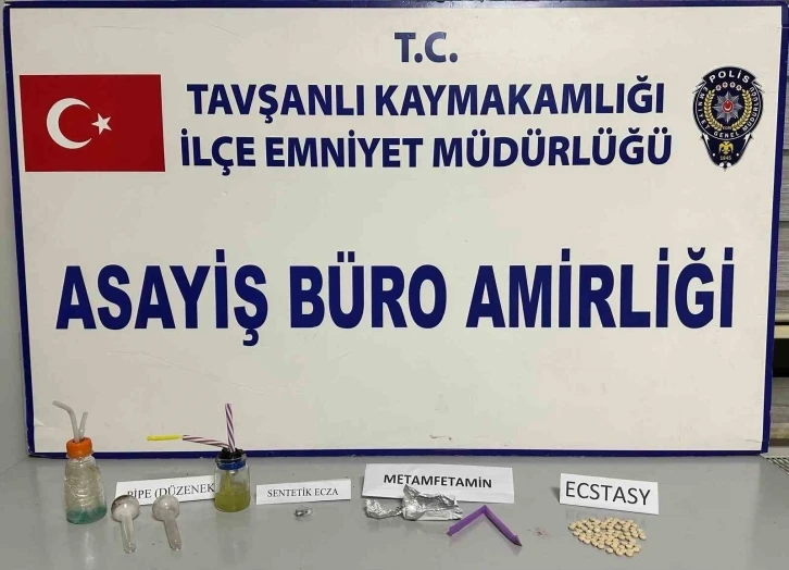 Tavşanlı’da uyuşturucu operasyonu: 3 tutuklama
