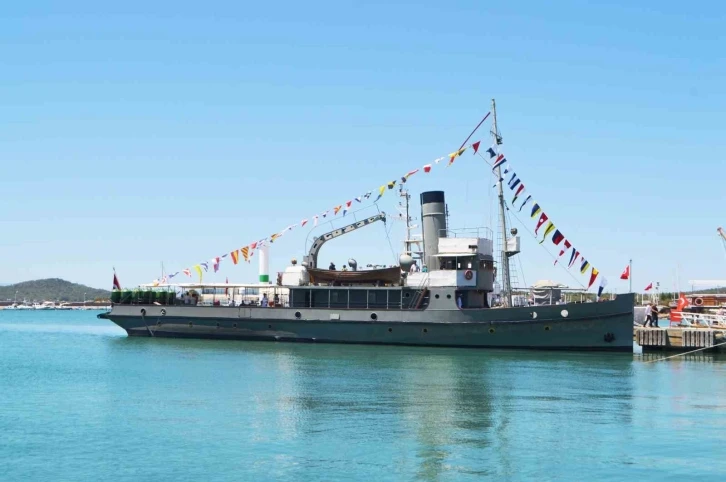 TCG Nusret Gemisi Ayvalık’ta
