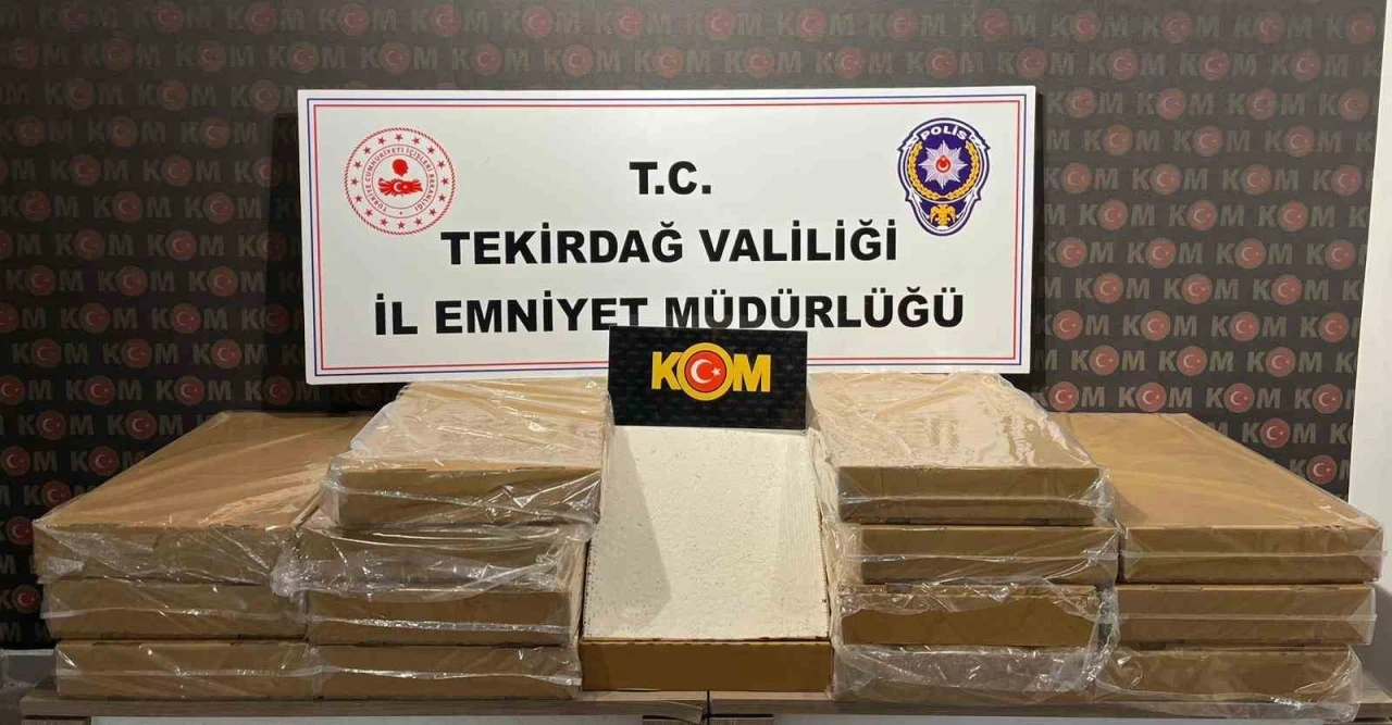 Tekirdağ’da 75 bin adet dolu makaron ele geçirildi
