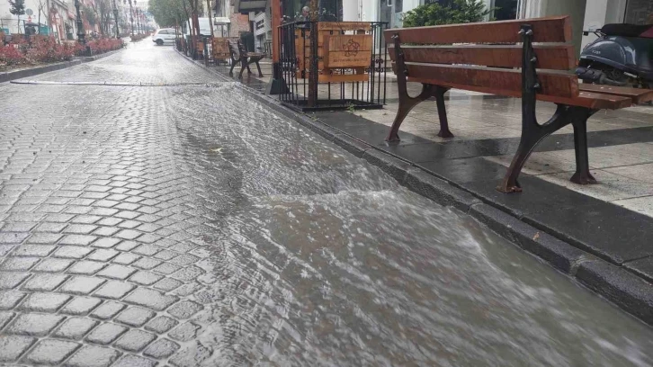 Tekirdağ’da sağanak yağış
