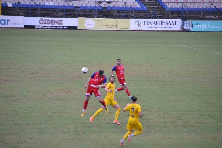 TFF 2. Lig: Fethiyespor: 1 - Belediye Derincespor: 2
