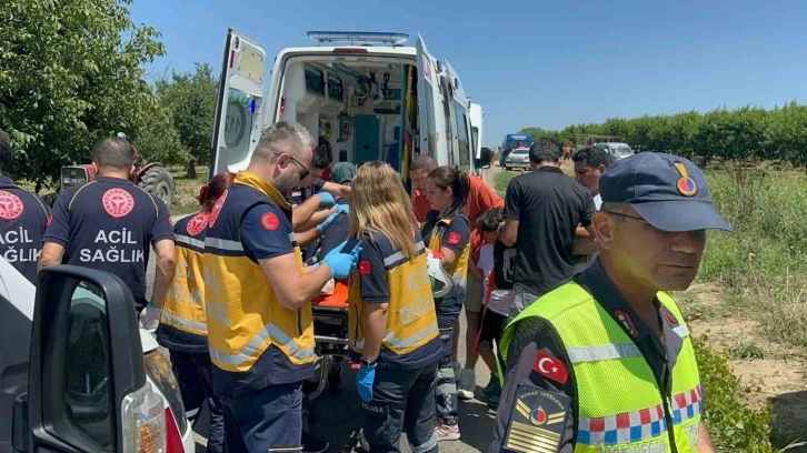 Bursa'da turistleri taşıyan midibüs TIR'la çarpıştı: 7 yaralı