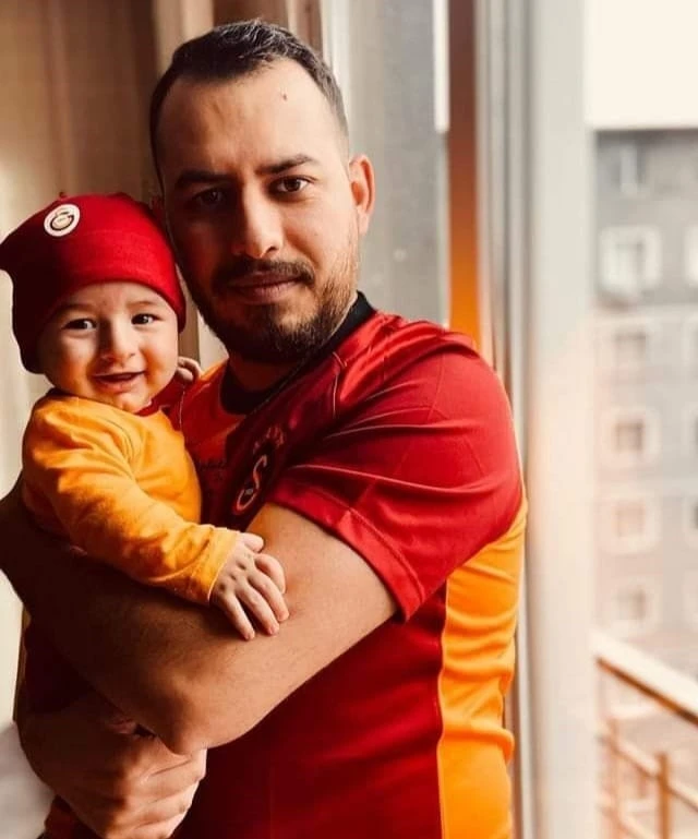 Tolga öğretmen ve oğlu hayatını kaybetti