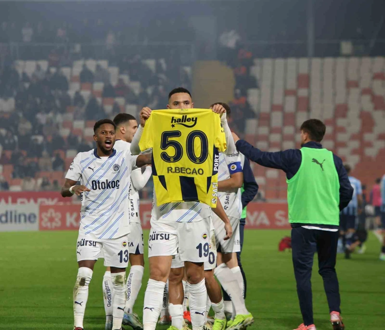 Adana Demirspor: 0 - Fenerbahçe: 4 