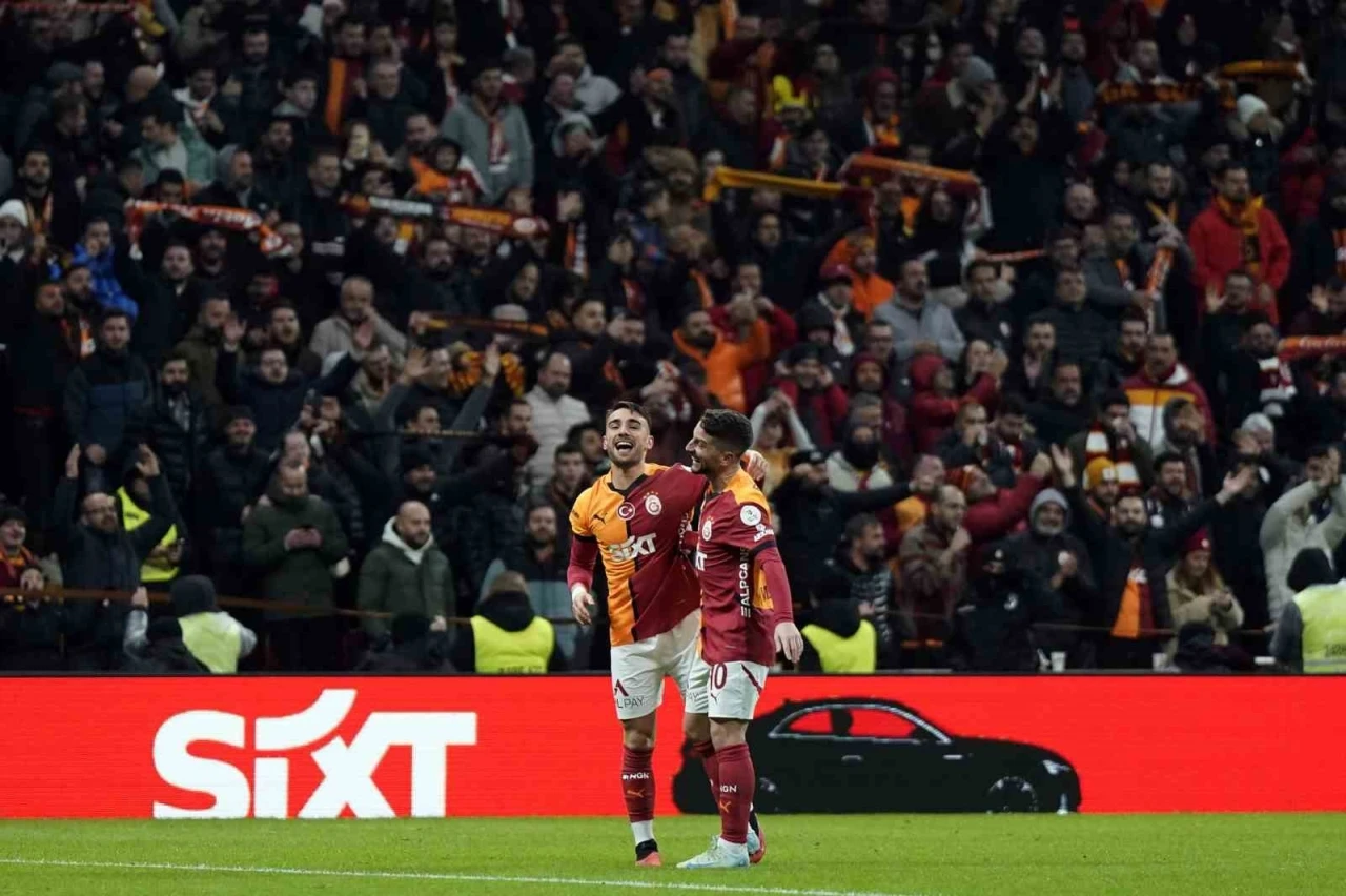 Trendyol Süper Lig: Galatasaray: 2 - Göztepe: 1 (Maç sonucu)
