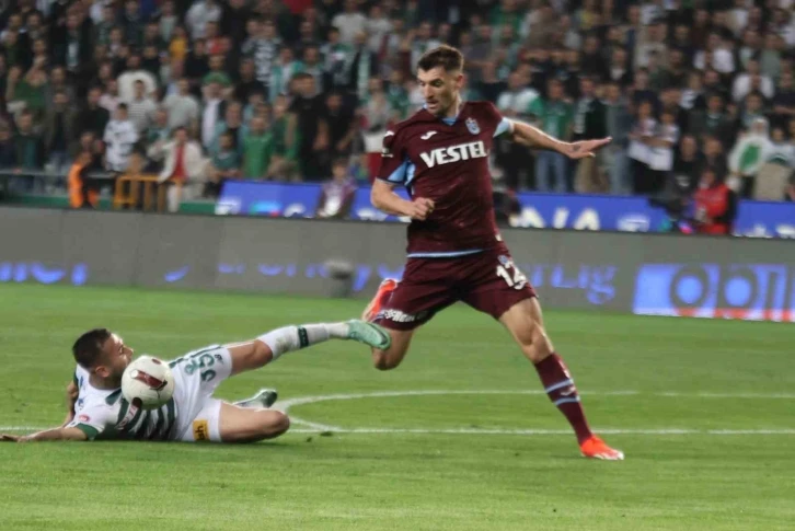 Trendyol Süper Lig: Konyaspor: 1 - Trabzonspor: 3 (Maç sonucu)
