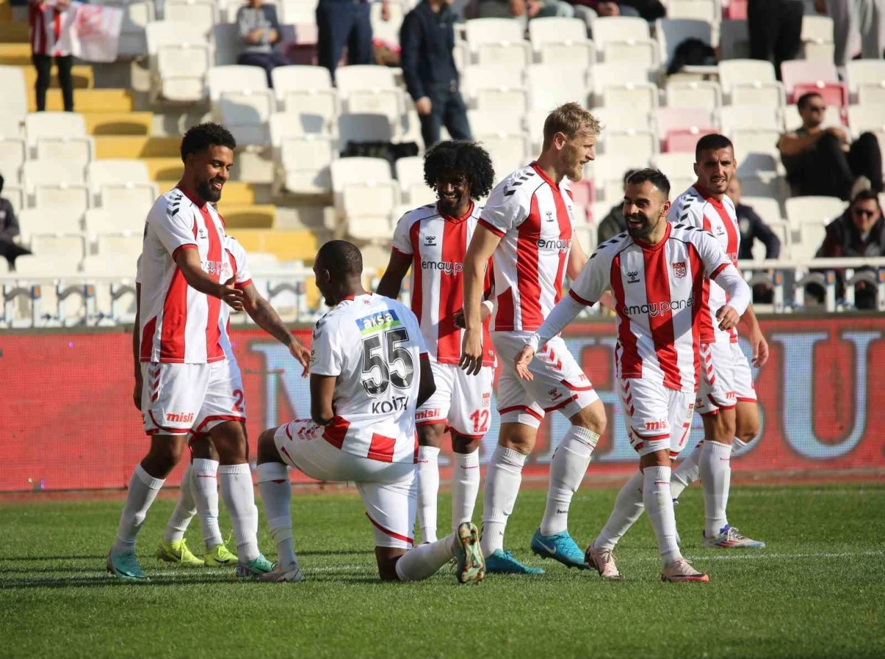 Trendyol Süper Lig: NG Sivasspor: 2 - Çaykur Rizespor: 1 