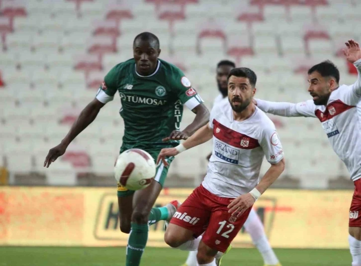 Trendyol Süper Lig: Sivasspor: 1 - Konyaspor: 0 (Maç sonucu)